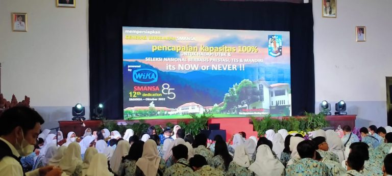 Pemanfaatan Videotron Dalam Acara Menghadapi UTBK Dan Seleksi Nasional